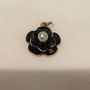 NWOT Camellia Charm w/Pearl Accent